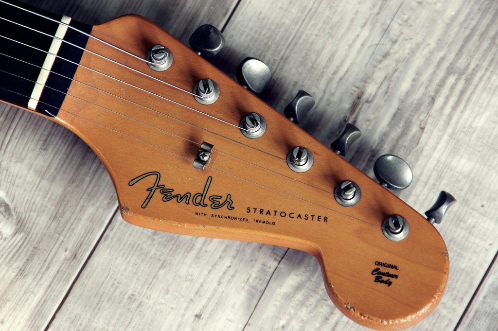 Fender ギター