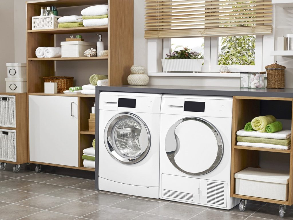 洗濯機の選び方とおすすめモデル紹介！縦型/ドラム式など暮らしに合ったサイズを選ぼう