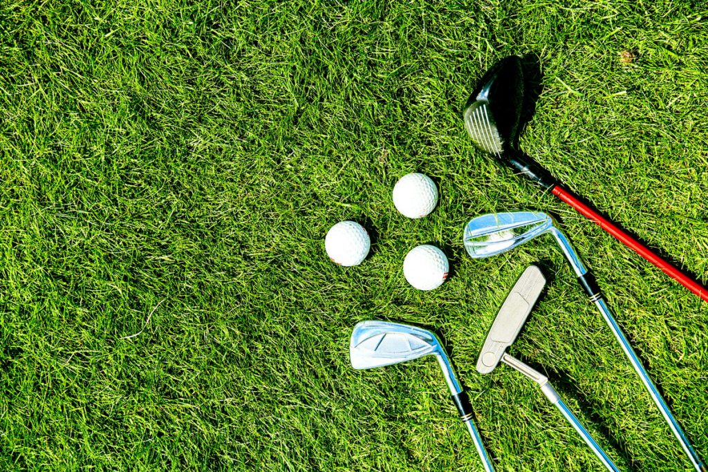 ゴルフ好きへのプレゼントにおすすめのゴルフグッズ15選を紹介
