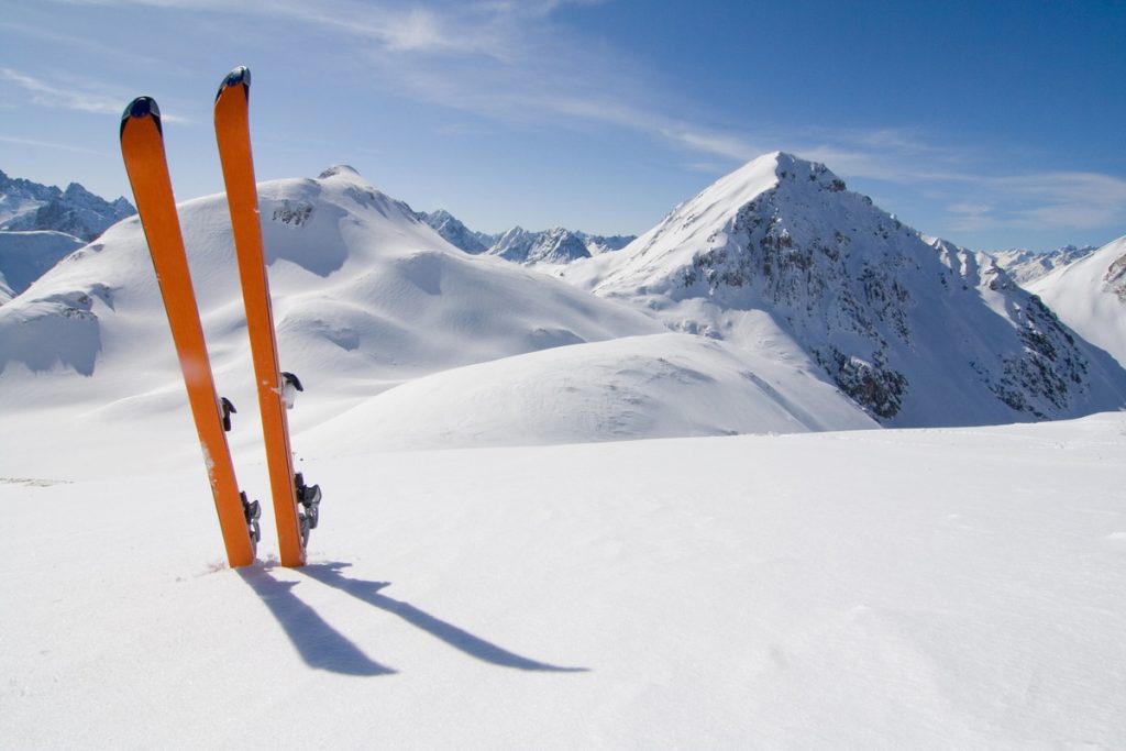 北海道のおすすめスキー場10選！アクセス方法や特徴・選び方について