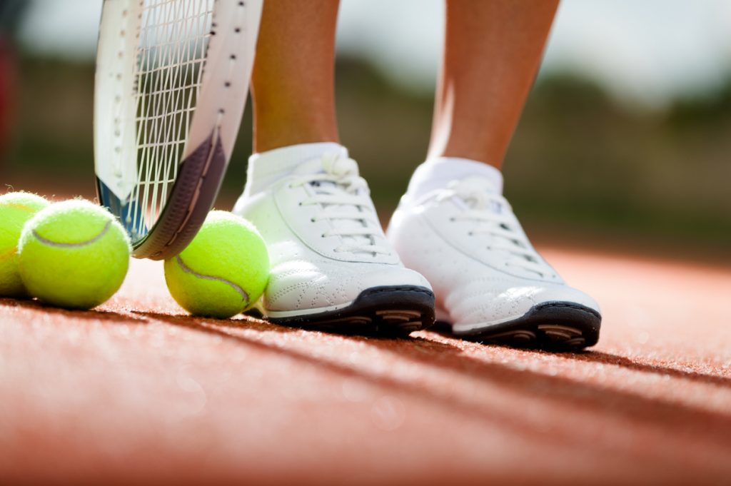 フォアハンドを上達させる もっとテニスが上手になれる練習法 ビギナーズ
