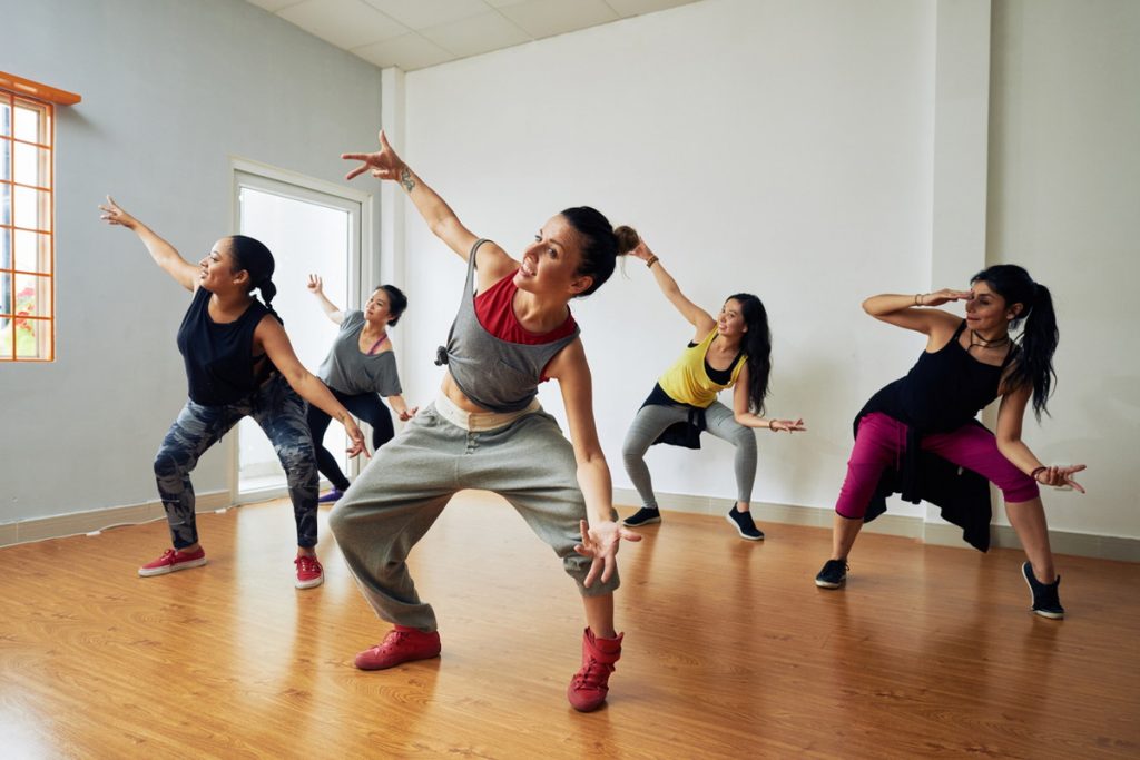 かっこいいダンスを踊るには 振り付け方法とおすすめの曲を紹介