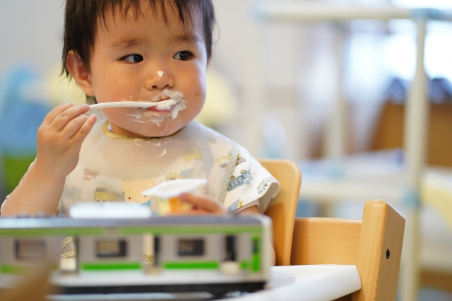 幼児食はいつから 幼児食の基本 Ng食材 時短の便利グッズもご紹介 ビギナーズ