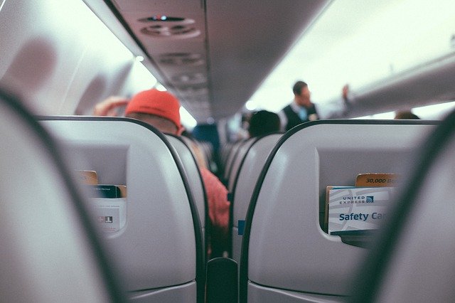 飛行機での暇つぶしに使えるおすすめアプリやアイデア10選 ビギナーズ