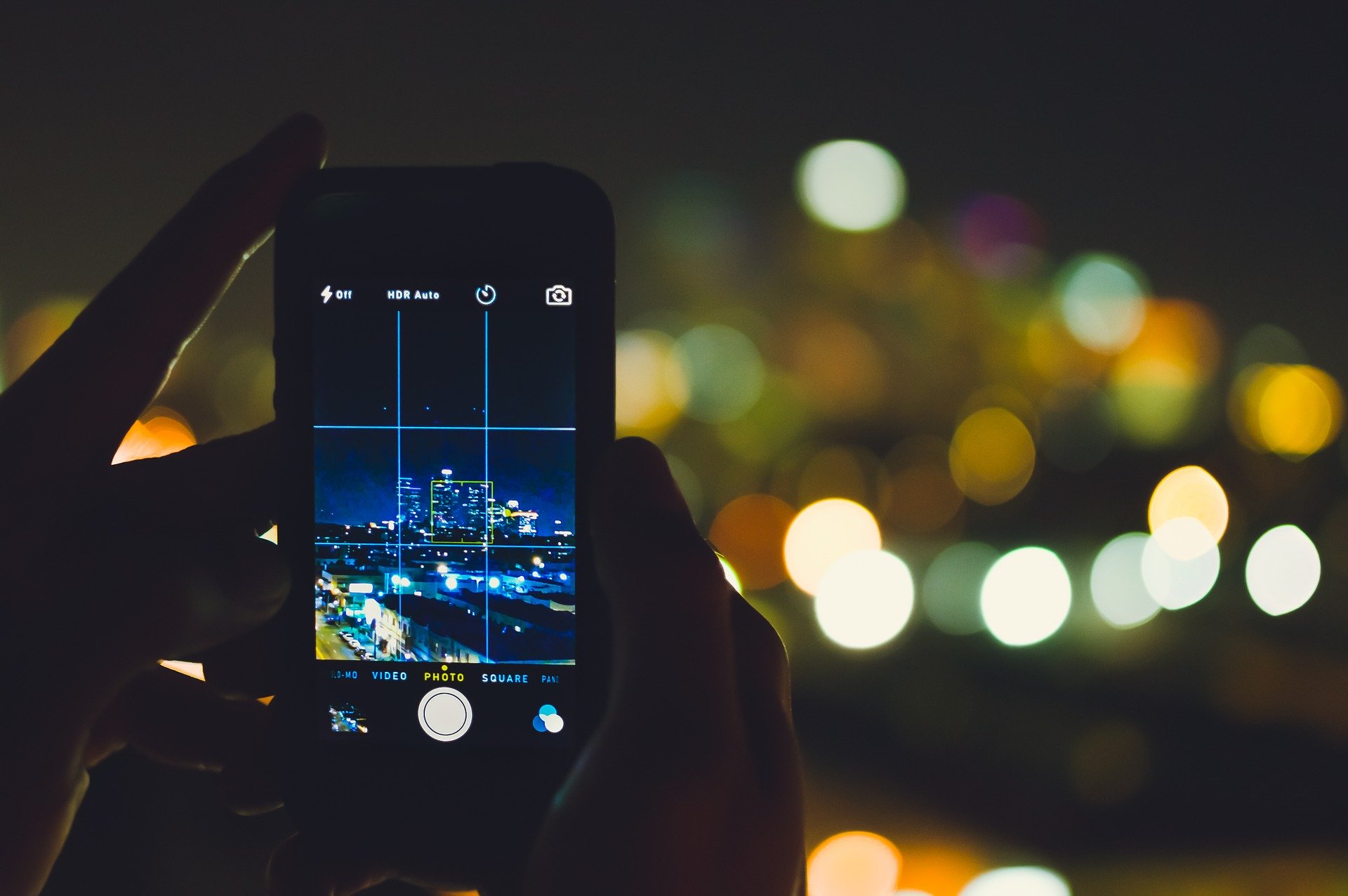 スマホアプリでも、高品質な夜景を撮影できる！？