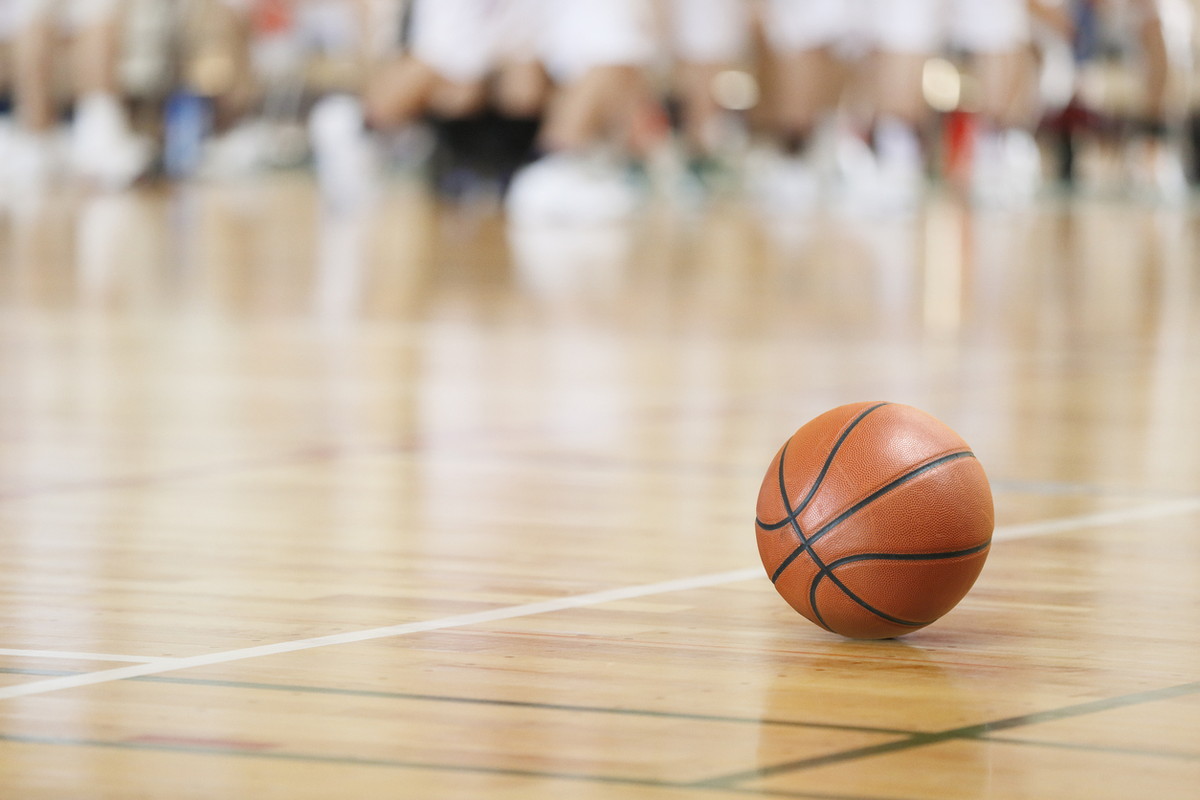 バスケットボールコート内のラインの特徴 都内のおすすめバスケットボールコート3選も ビギナーズ