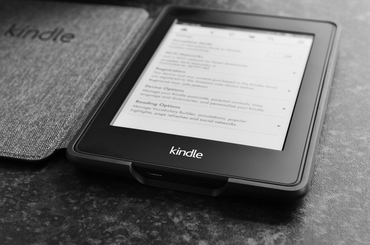 Kindleアプリの使い方と端末との違い｜Kindle端末がなくても大丈夫