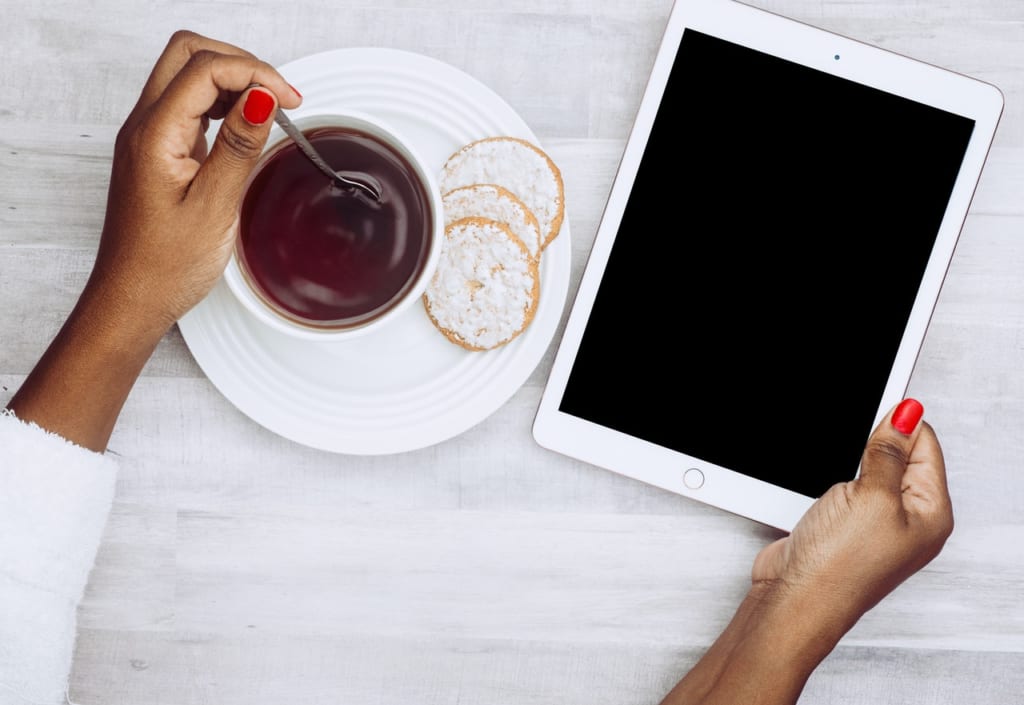 リラックスタイムを楽しもう おすすめのお風呂で使えるipadケース6選 ビギナーズ リラックスタイムを楽しもう おすすめのお風呂で使えるipadケース6選 ビギナーズ