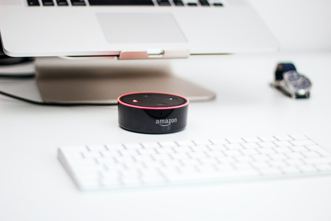 初心者向け】Amazon Echo（アマゾンエコー）でできることとは？使い方 