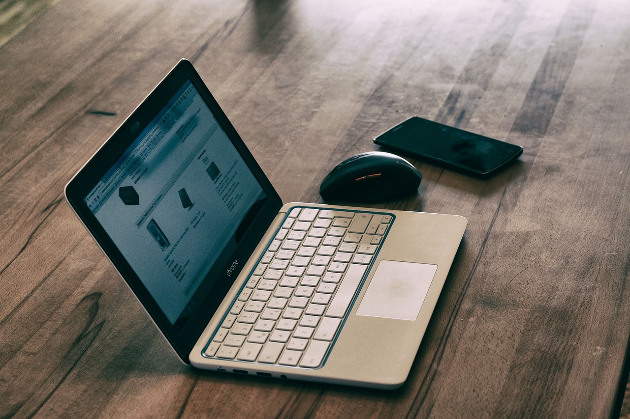 スマホゲームをPCで遊ぶ3つの方法